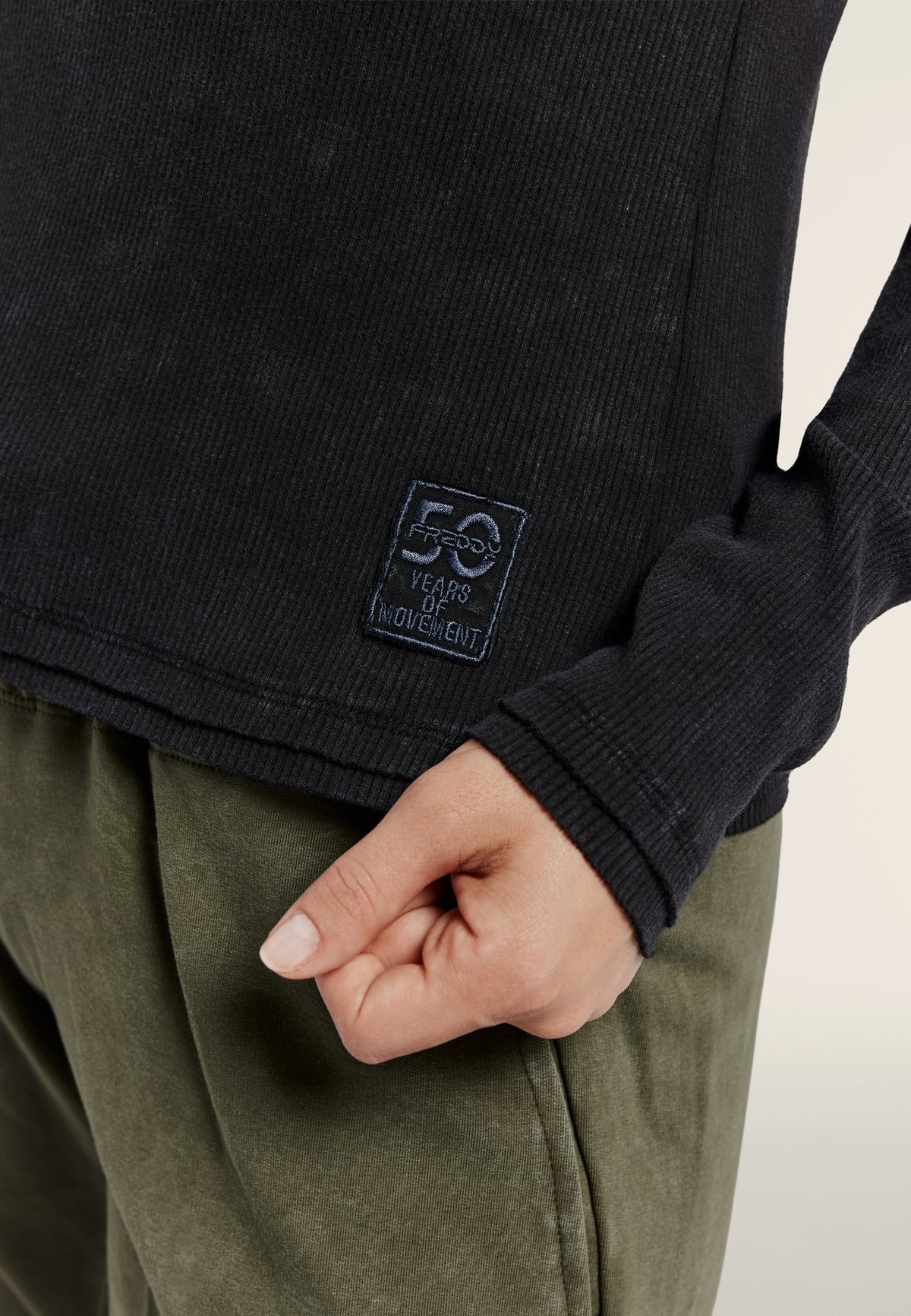Ribbed long sleeve t-shirt with 50 Years of Movement patch - Black