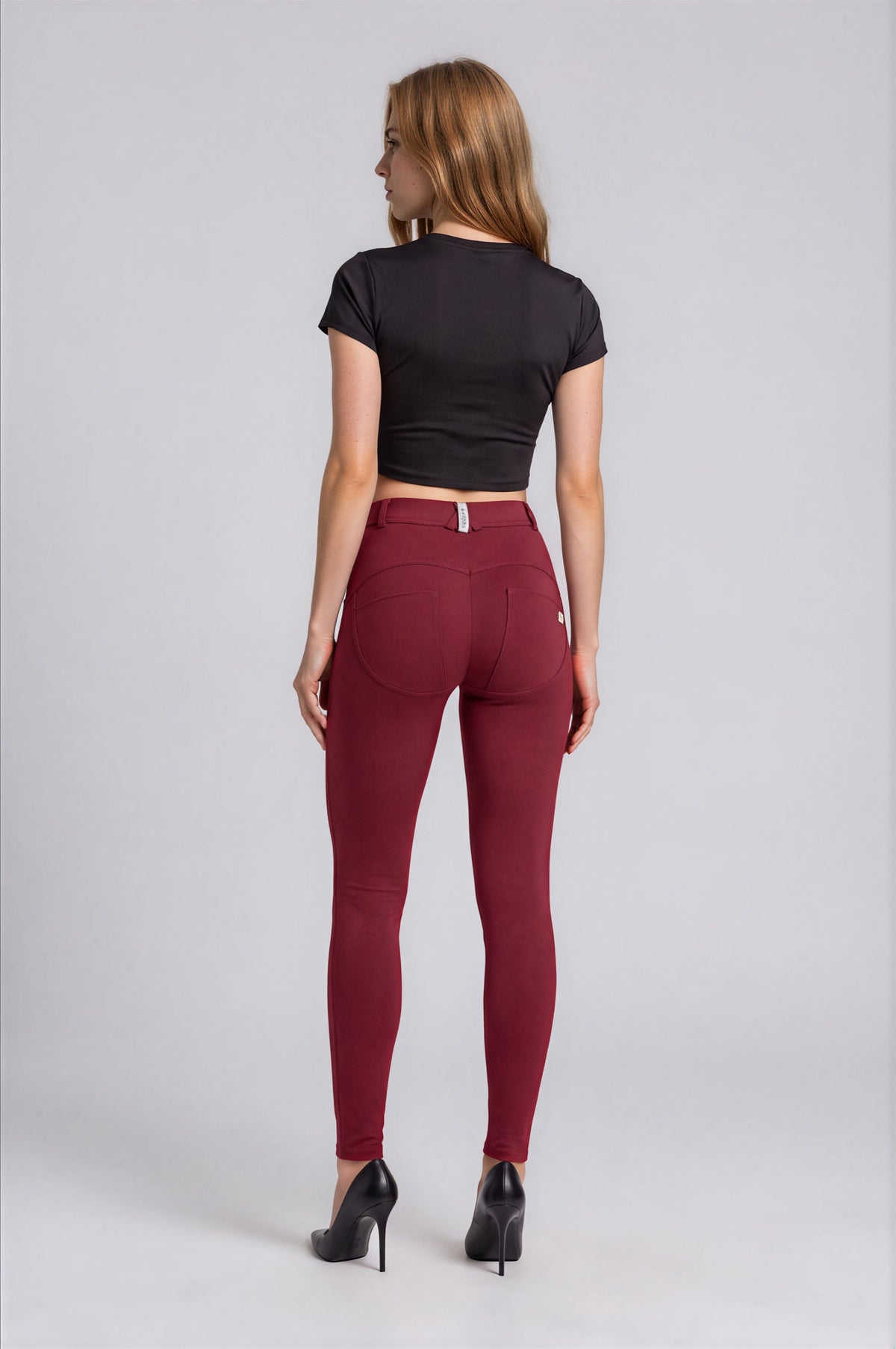 WR.UP Push-Up Regular Waist Skinny Pants - Cabernet Red